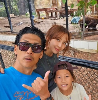 god 박준형♥와이프 "14살 연하 대한항공 승무원 출신" 김유진 깜짝 출연(+인스타그램)