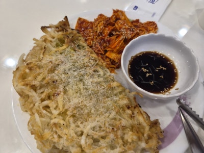 고려대역맛집 연한담 : 치즈바질감자전, 베이컨들깨크림칼국수 후기