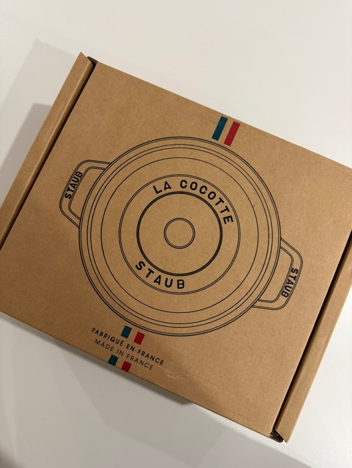 [스타우브 꼬꼬떼 20cm] STAUB 원형 꼬꼬떼 바질그린 명란 솥밥 솔직 후기 ST102085 집들이 선물 추....