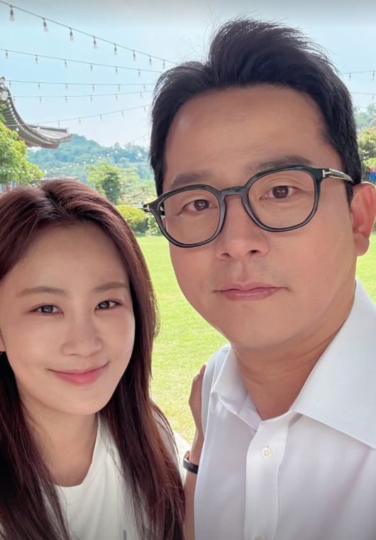 전세만 26억 77평 신혼집, 김준호♥김지민 근황 봤더니… 100만 인파가 부러워한 이유