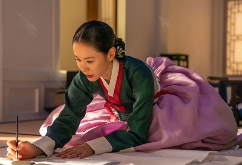 손예진, 24년 만에 안방 사극인데 19금? 그가 '스캔들'을 택한 진짜 이유