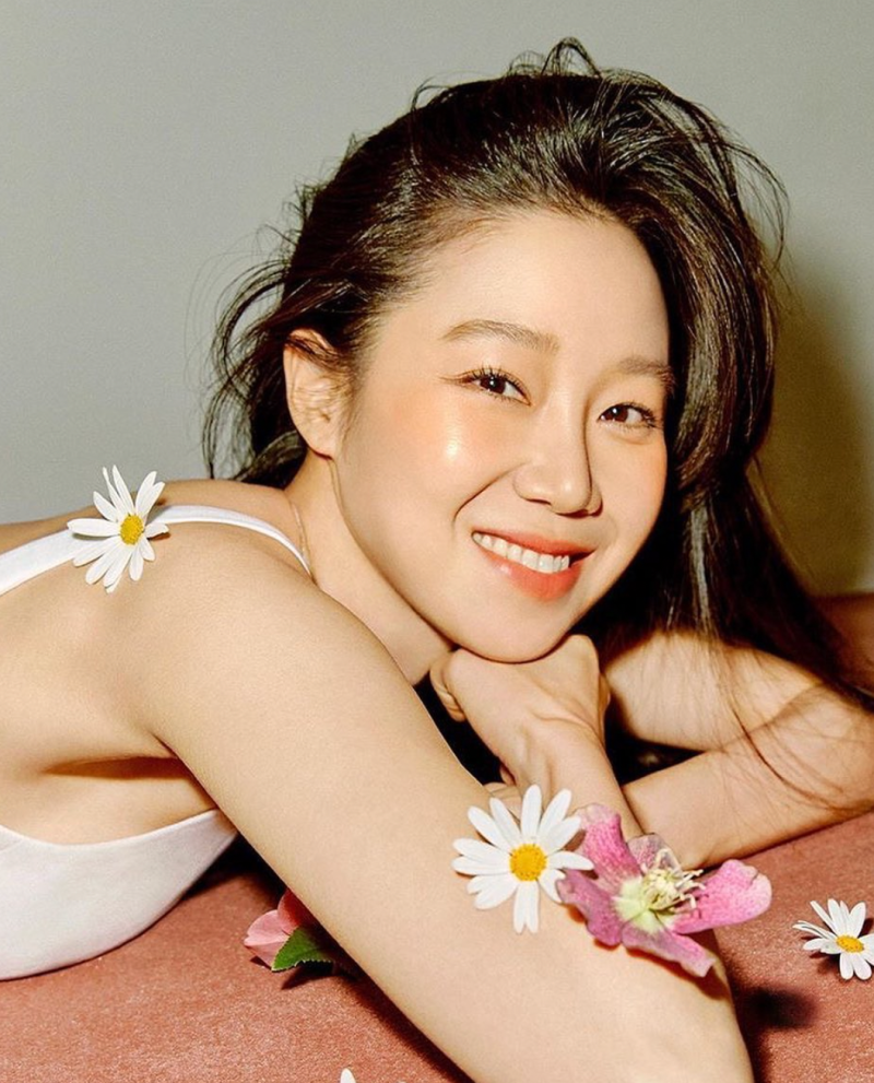 "유부녀 킬러 흥행 제대로 터졌다" 공효진 프로필 고향 학력 재산 나이 최근근황 총정리