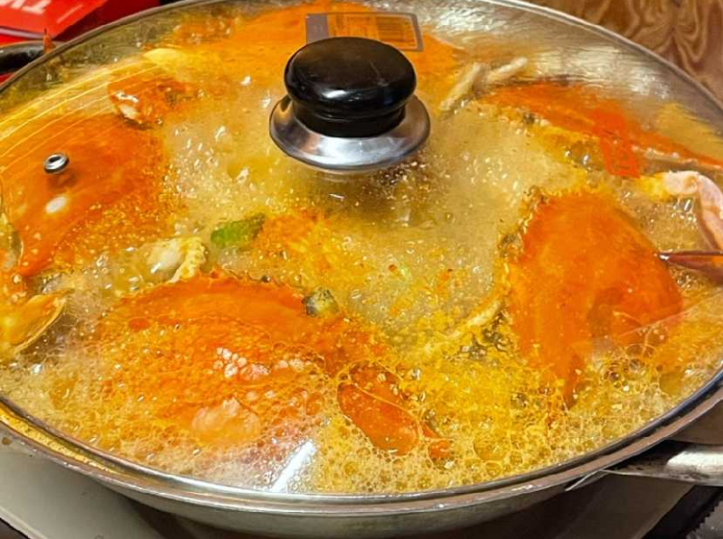꽃게탕 레시피, 냉동꽃게탕도 미나리 타이밍만 지키면 실패 없어요