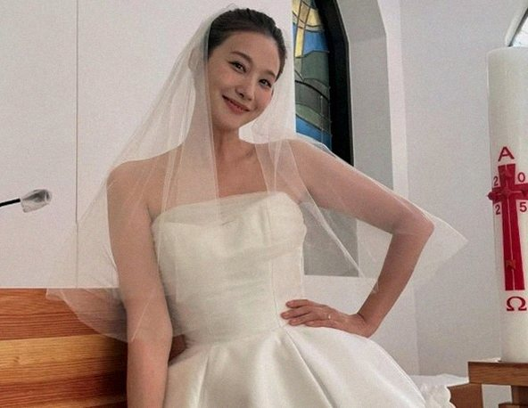 유인영 잠수이별 고백, 40대 여배우가 미련 없이 떠나보낸 진짜 이유