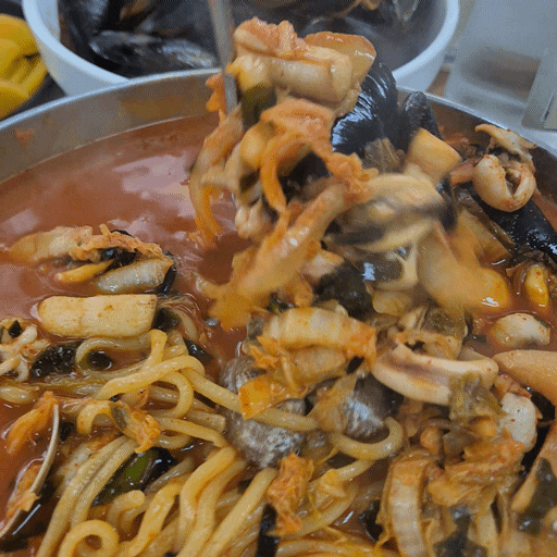 인천 구월동 바지락짬뽕 맛집 정아각 구월점｜해물짬뽕/하얀고기짬뽕 후기 (아기의자O)