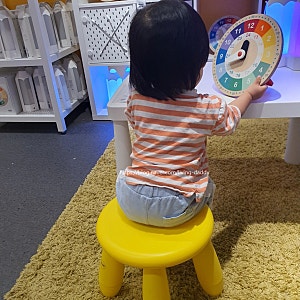 이케아 맘무트 어린이의자 9,900원, 버섯 커버 씌우니 더 귀여워요