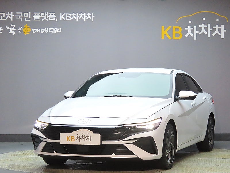 [ 울산중고차매매단지 ]20대,30대 원픽 준중형 세단! 2024년식 더 뉴 아반떼 CN7 풀옵션 중고차