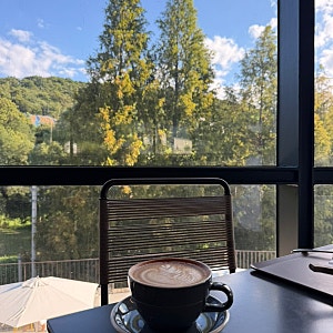용인 자연휴양림 근처 올때마다 힐링되는 숲뷰 대형카페☕️ [코페아 플래그쉽 스토어]