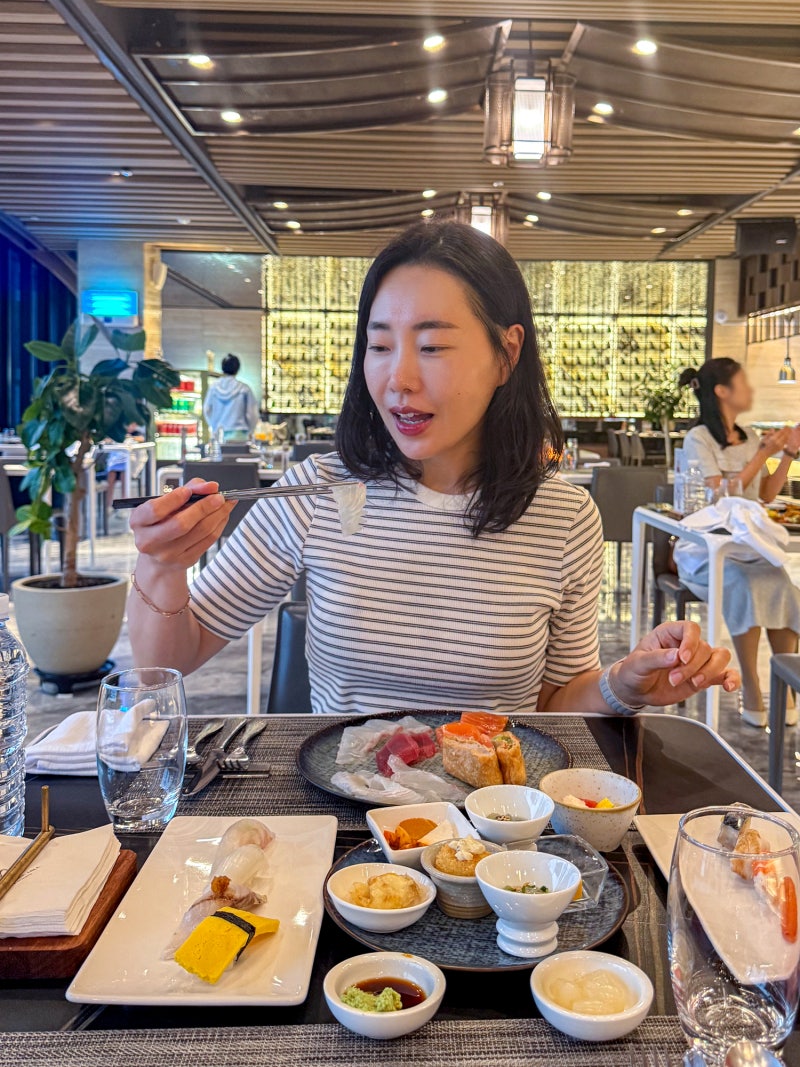 기념일 데이트로 만족한 제주시 호텔 뷔페 엠버퓨어힐 살레