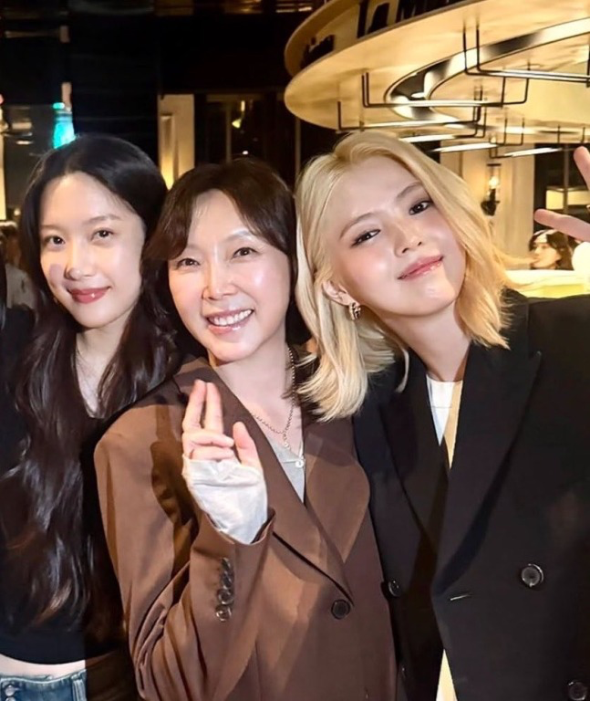 한소희 문가영 미녀 투샷, 김도영 감독 "좌가영 우소희" 감격한 인턴 시사회