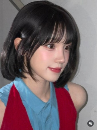 아이들 우기 단발머리 화제, 앞머리 하나로 달라진 첫사랑 분위기