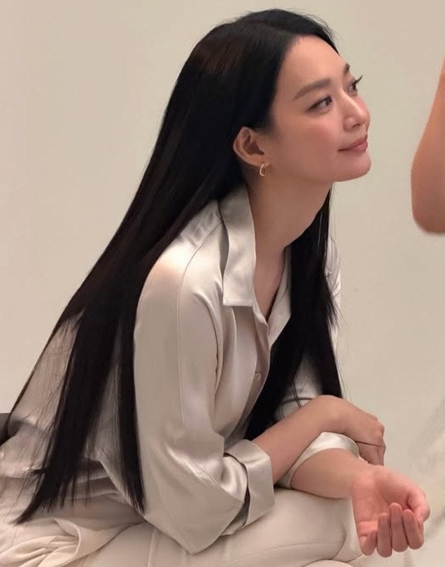 신민아 ‘재혼 황후’ 나비에 변신, 시청자들 마음 이미 흔들렸다