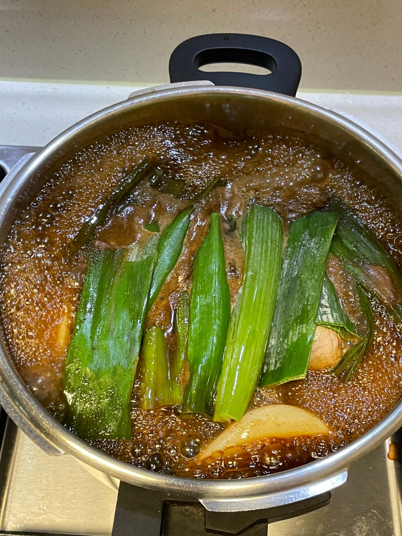 집에서 압력솥 족발 만들기! (앞다리살, 실패 없는 황금 비율 양념)