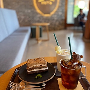 이천한옥카페 커피디저트 맛집 카페호야 주차