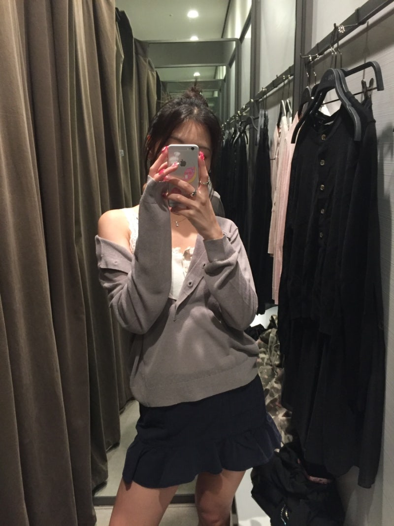 올가을 데일리 니트 추천, 자라 헨리넥 니트 스웨터로 완성하는 가을 코디