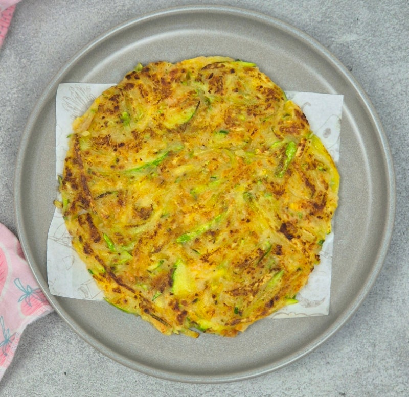 애호박채전 만들기 바삭한 보리새우 애호박전 레시피 둥근 호박 요리