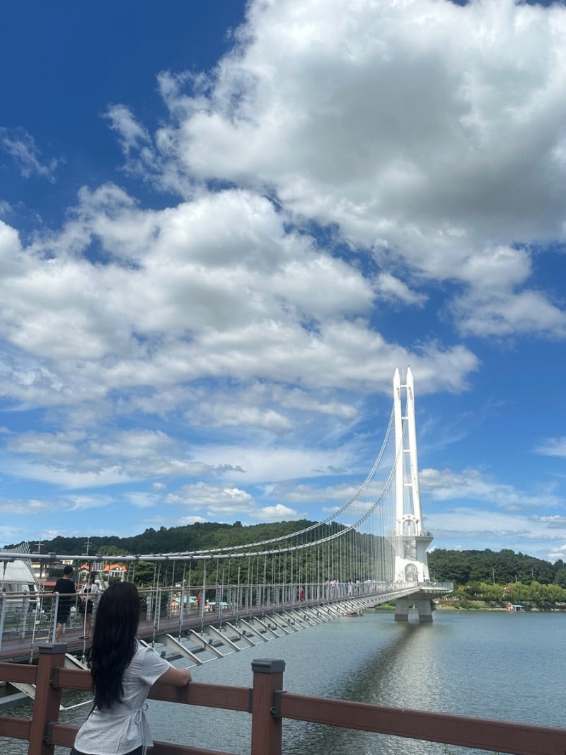 예산 가볼만한곳 추천 예당호 출렁다리 무료로 즐기기
