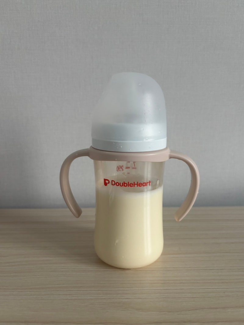 순수아 더블하트 젖병 호환 손잡이 후기｜아기가 직접 잡기 시작하면서 써본 젖병 손잡이