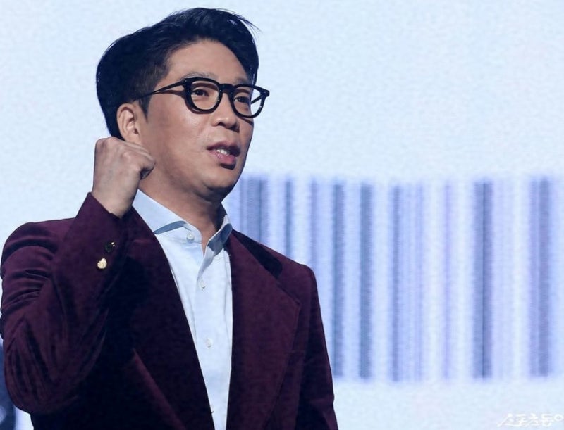 MC몽이 '현금'을 고집한 진짜 이유, 등록금 이벤트 뒤에 숨은 계산법