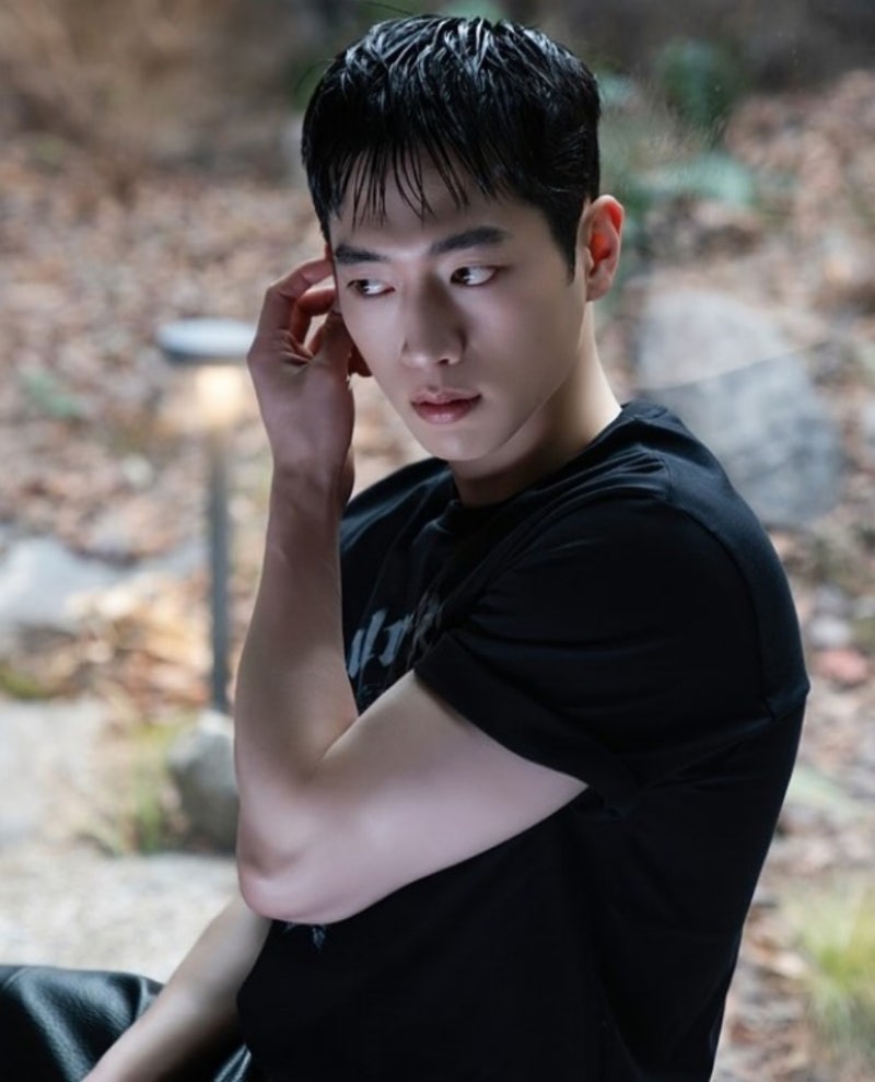 "군대 다녀와도 그대로네" 서강준 프로필 나이 본명 혈액형 MBTI 군대 10년 차 연인 멜로연기