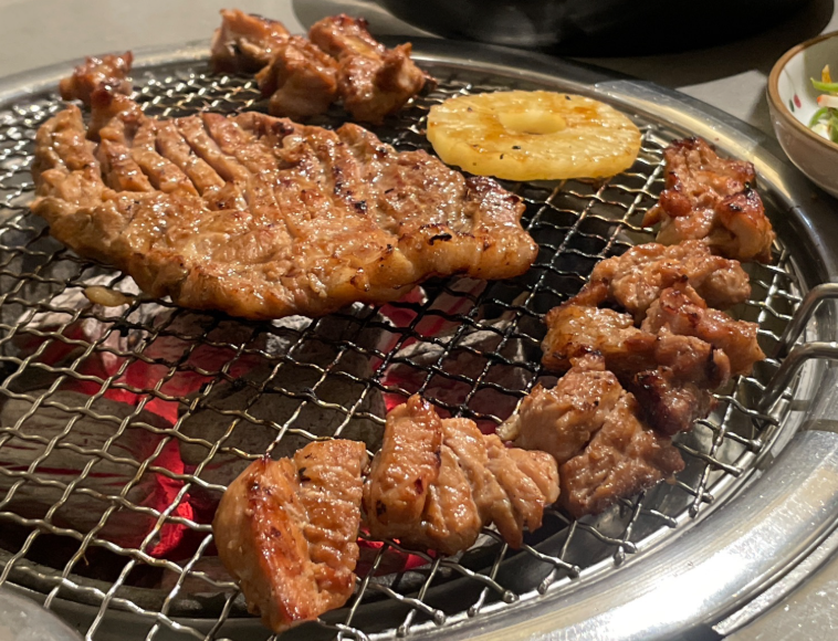 대구 범어동 돼지갈비 맛집 "문콕 당했지만 추천하는 전원숯불 범어점"｜5세 아이와 가족 외....