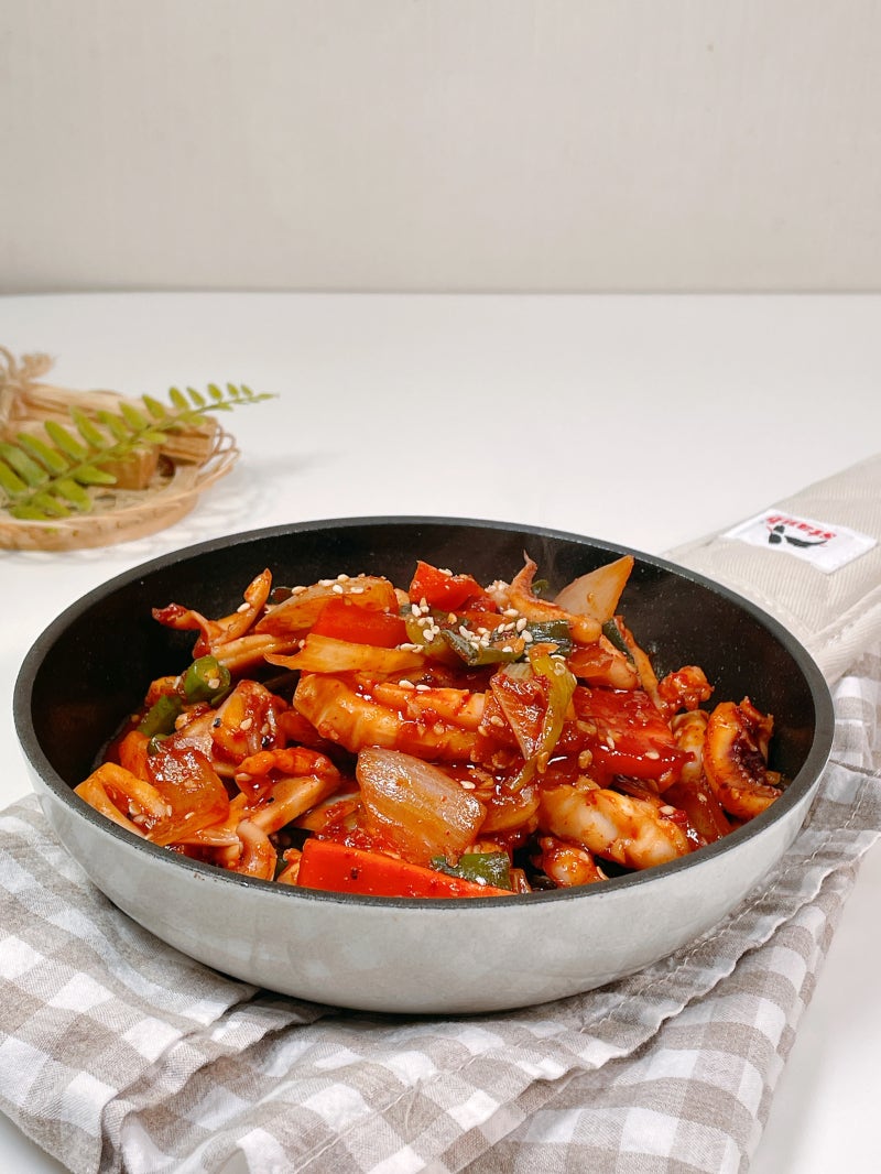 정호영 오징어볶음 레시피 물 안 생기는 꿀팁 매콤칼칼한 양념장