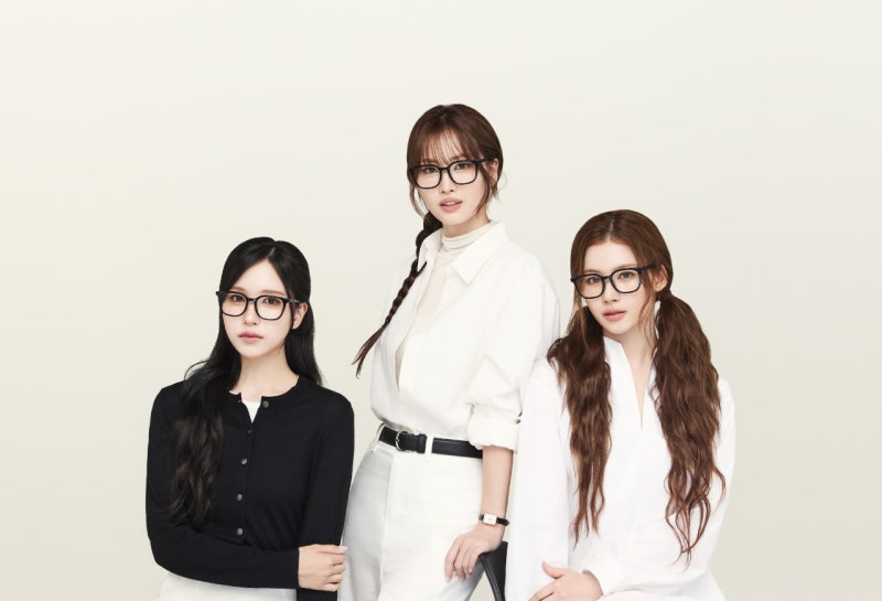 일본의 패션 브랜드 RIM과 손잡은 가운데 미사모가 찍은 컨셉필름들 + 자신들의 인스타에 올....
