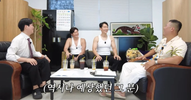 "XXX형이지 누구겠어" 개그맨 김인석, 나이 많은 직속 후배 당한 부조리 일화