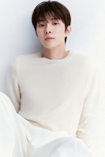 더보이즈 큐 피치컴퍼니와 전속계약, 본명 지창민으로 배우 활동 시작