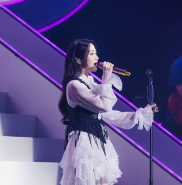 박은빈 데뷔 30주년 기념 팬 콘서트 〈은빈노트: EUN-iverse〉.박은빈 프로필