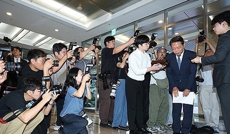 김승원 "수사자료 어디서 났나"…한동훈 겨냥한 역공에 여론 폭발