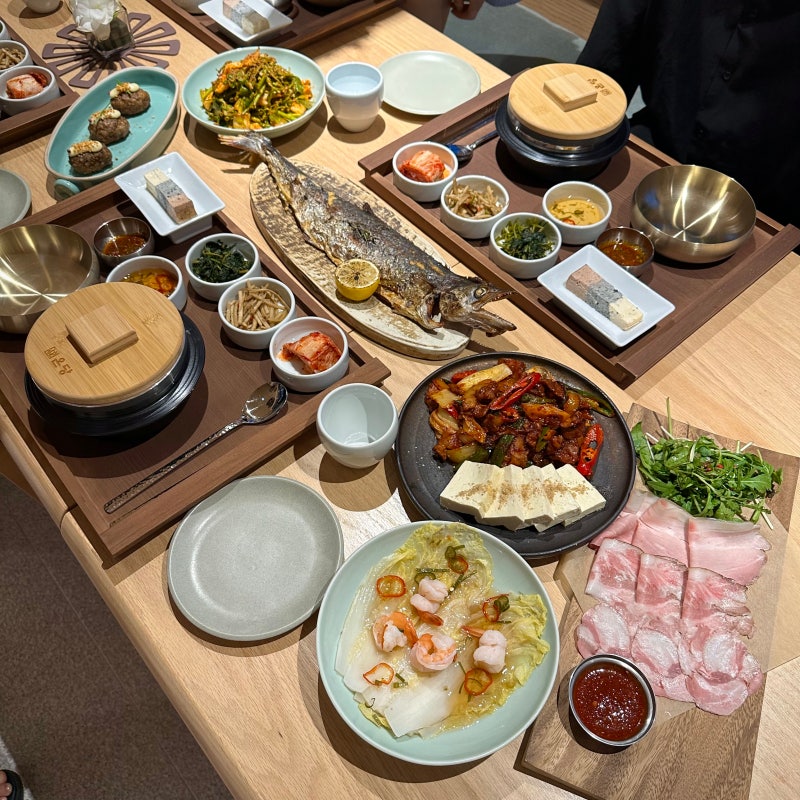 건강식 두부 전문 한식 한차림으로 부모님과 모임 하기 좋은 한정식 맛집 (서울역 온당)