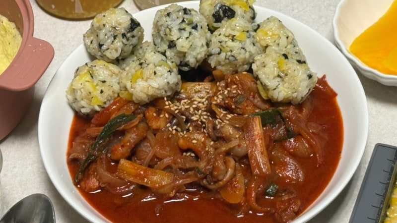 [캠핑 밀키트 추천] 불맛공작소 양념쭈꾸미볶음과 달달한 수제식혜 선물세트 (캠핑요리추천 ....