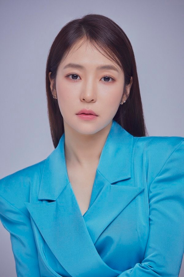 홍자 1년 만에 돌아온다…이번엔 직접 쓴 ‘엄니 울엄니’
