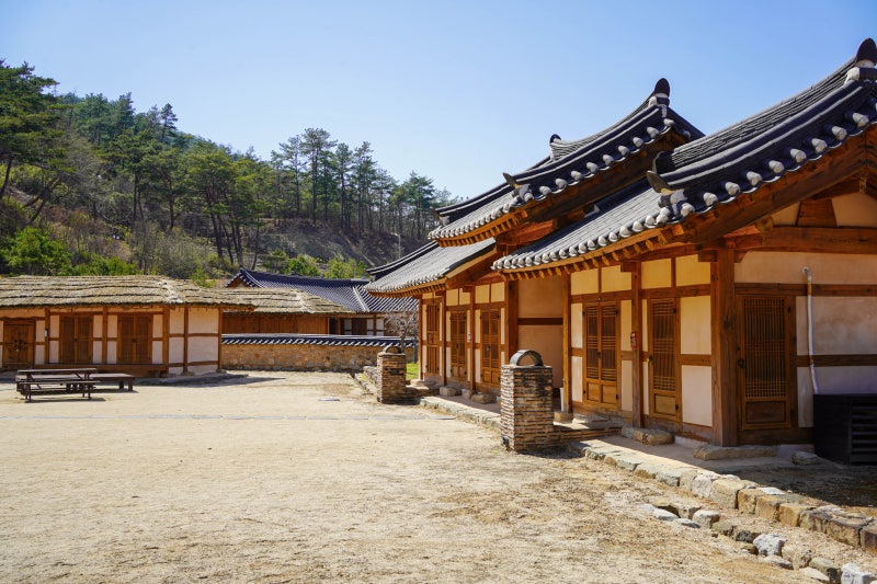 청송 가볼만한곳 주왕산 펜션 힐링 감성 가득한 청송 한옥호텔 안