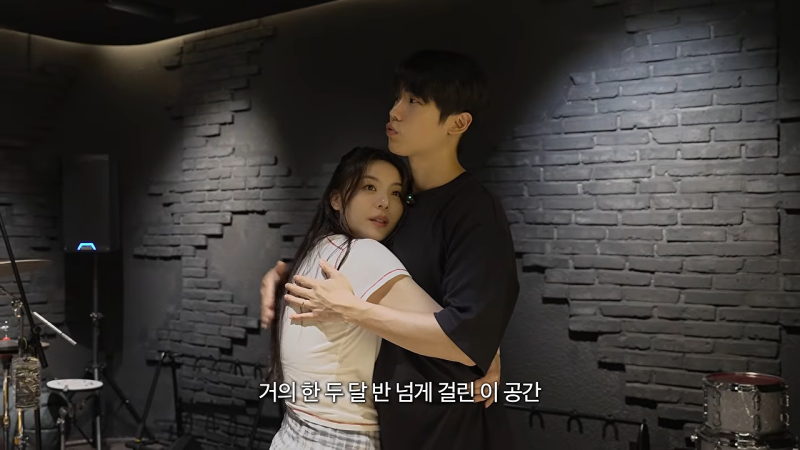“데뷔 14년 만에 처음이라고?” 에일리, 남편이 준비한 뜻밖의 선물