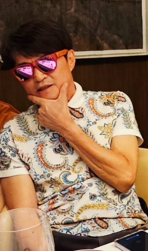 "아들 불륜 사과 후 8개월 만에..." 홍서범, '박정희 대통령 기념 콘서트'로 전격 무대 복귀 파....