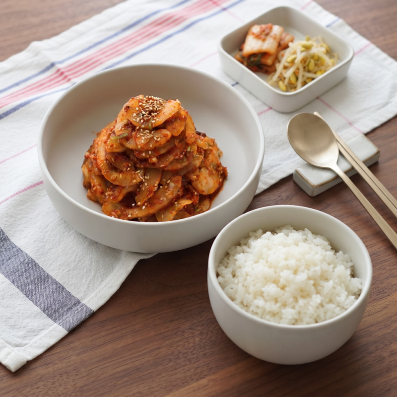 쓴맛 없이 아삭한 노각무침 황금레시피 쓴맛 빼는 법과 양념 비율 노하우