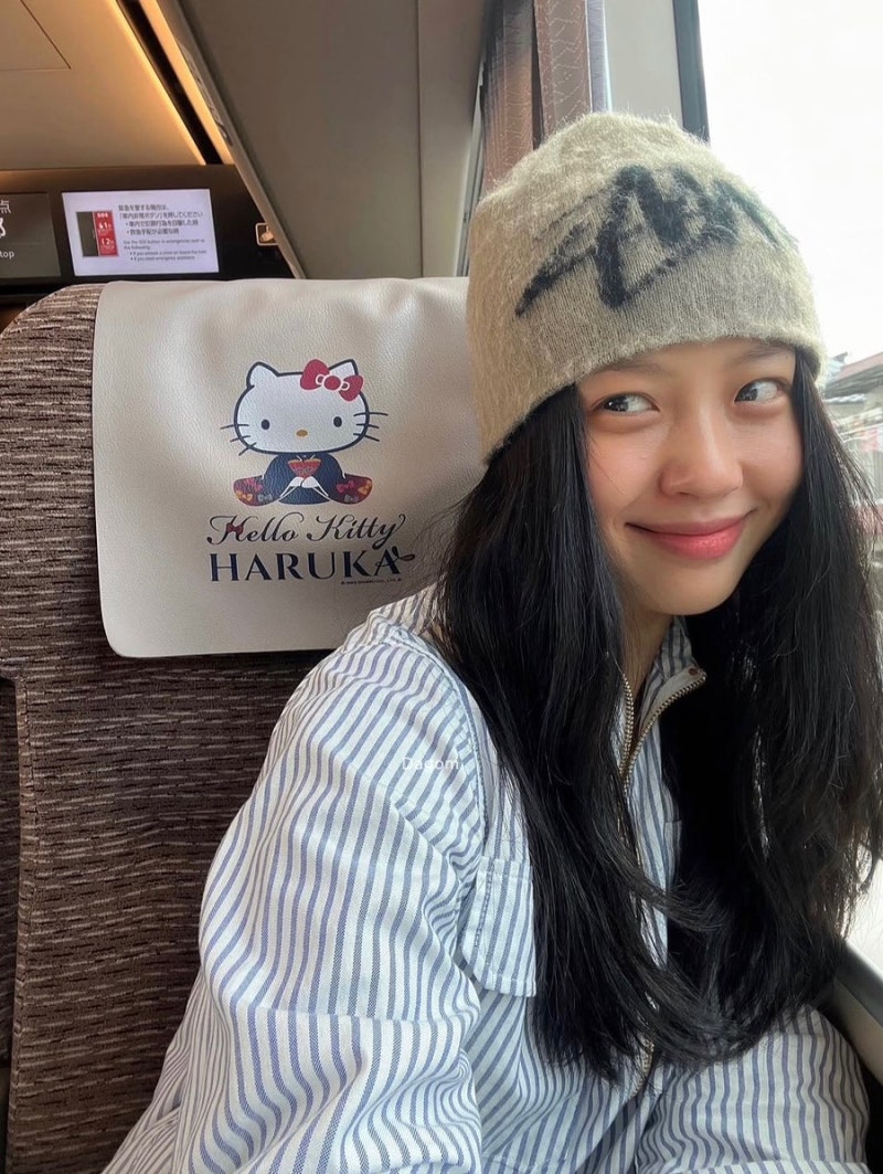 Go Min-si's Beanie Look: How she dieted down to a bony 43kg with visible spine, eating only seasoned seaweed and 2 boiled eggs