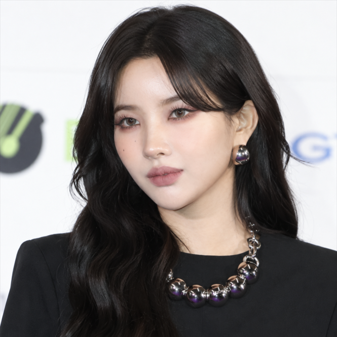 "월 10억 벌어도 매일이 두렵다" 전소연이 밝힌 수입보다 놀라운 현실