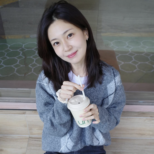 백진희 프로필, 나이, 결혼, 남편, 남편 직업, 캐나다 장거리연애, 윤현민, 인스타, 사복패션, ....