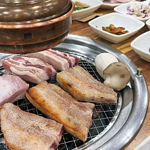 양양 맛집 고기집 여여정 삼겹살 항정살 먹은 후기