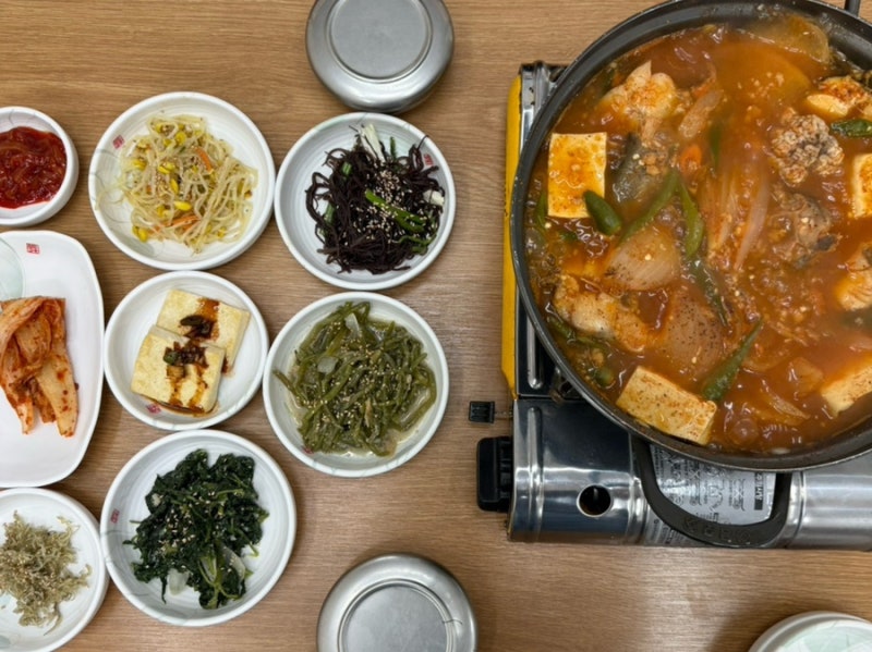 순천 현지인이 추천하는 순천역 맛집 역전두부식당