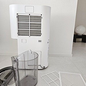 LG 제습기 청소, 생각보다 간단해요｜필터·물통 세척 방법
