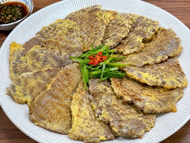 명절음식 소고기 육전 만들기｜부드럽고 촉촉한 육전 황금레시피