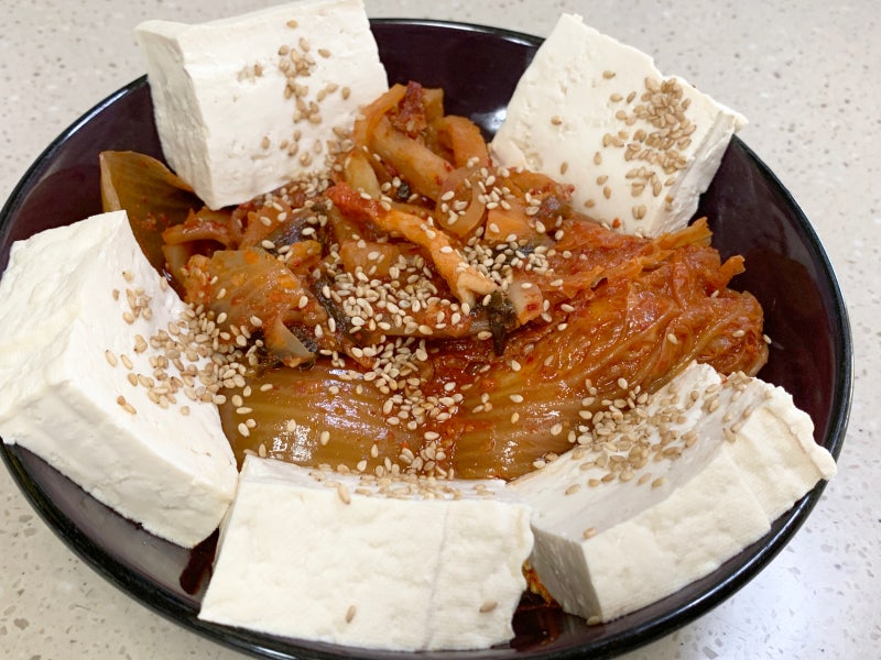묵은김치요리 김치요리 김치찜만들기 들기름김치찜만드는법 오로지김치와들기름뿐 두부와....