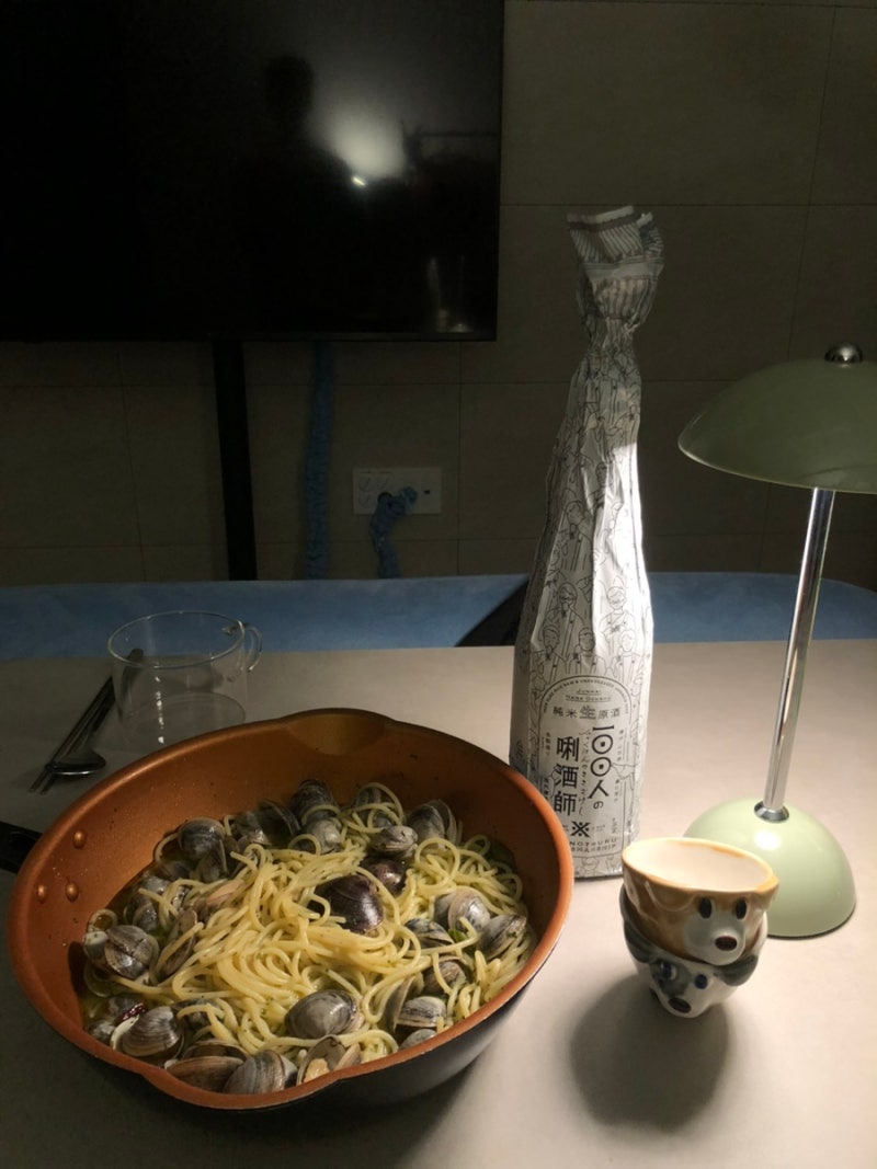 친구가 직접 잡아온 바지락으로 술찜 해먹기