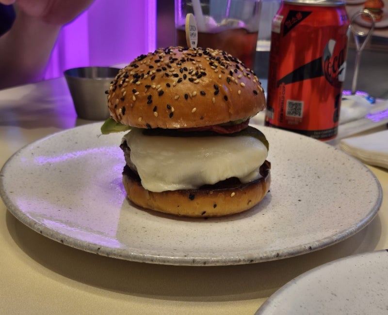 [잠실역 맛집] 잠실 롯데월드몰 고급 햄버거 맛집 고든램지버거 롯데월드몰점(4.6점)