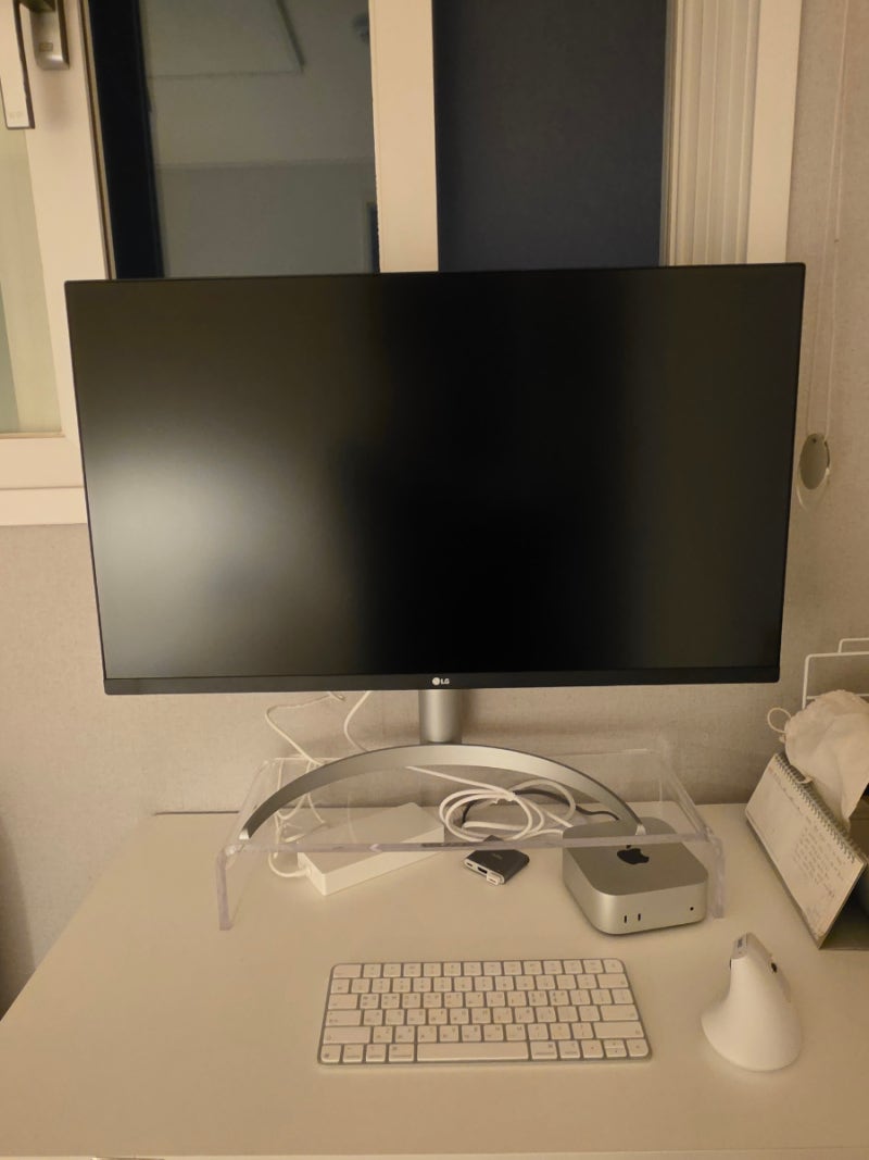 [맥미니 모니터 추천] 27인치 vs 32인치 고민 끝! 디자이너가 선택한 LG 32UP830K 4K IPS 모니터 (feat.....