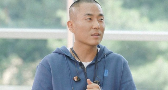 윤보미 남편 라도, 무명 가수 생활고 딛고 이룬 인생 역전 이야기